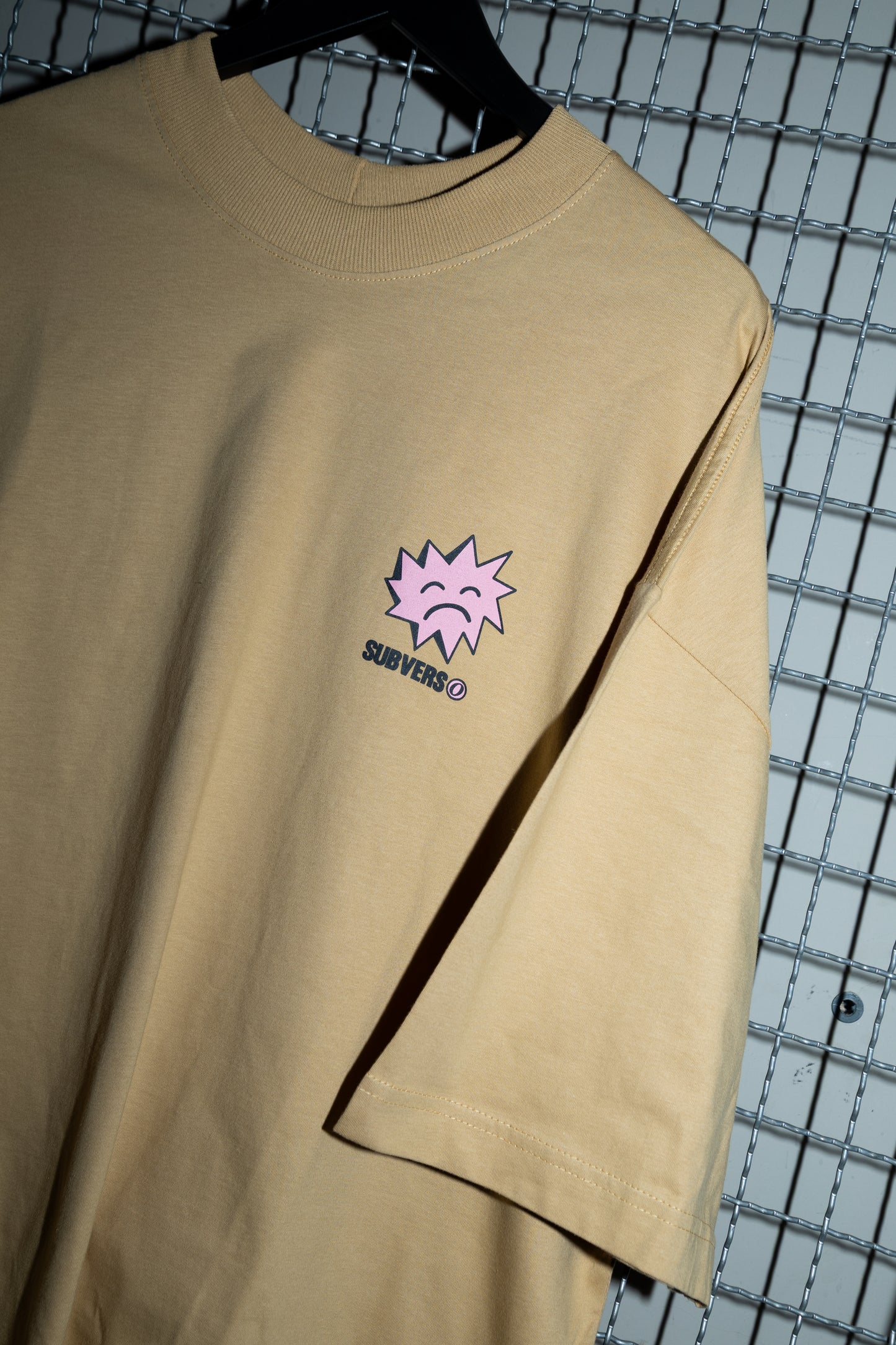 Camiseta Oversized Firma Areia SBVRS®️ x Mobila